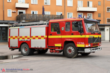 2 42-7520 - Släck-/Räddningsbil